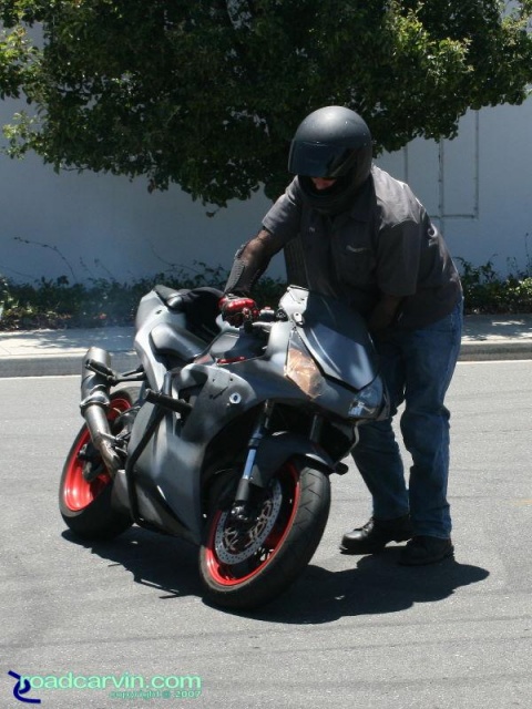 CBR954RR - Suicide Burnout